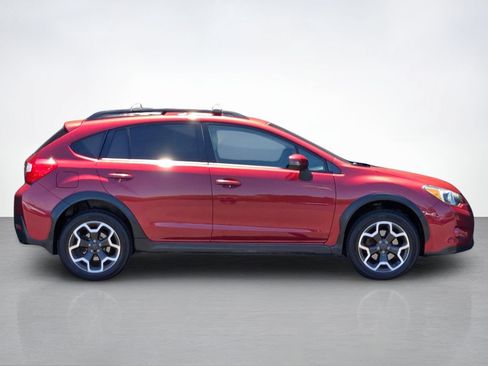Used 2015 Subaru Crosstrek 2.0i Limited w/ Popular Package #2 AWD/4WD image 8