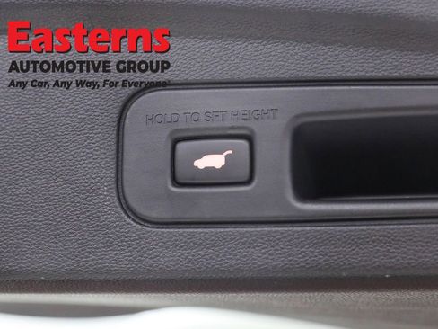 Used 2022 Acura MDX SH-AWD image 24