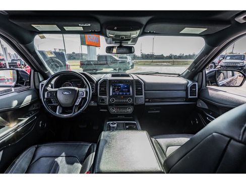 Used 2021 Ford Expedition Max Limited image 10