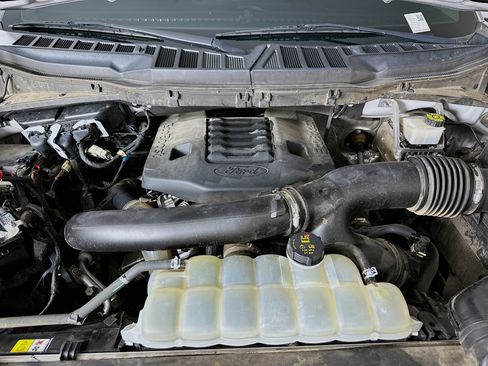 Used 2021 Ford F150 Lariat AWD/4WD image 34