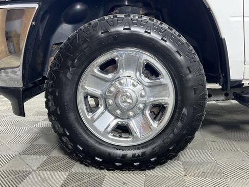 Used 2019 RAM 2500 Big Horn image 11