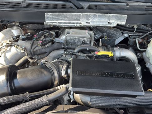 Used 2018 Chevrolet Silverado 2500 LTZ w/ Duramax Plus Package AWD/4WD image 25