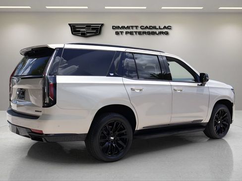 Used 2021 Cadillac Escalade Sport w/ LPO, ONYX Package AWD/4WD image 5
