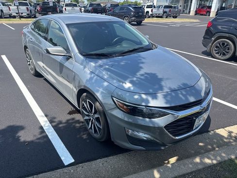 Used 2024 Chevrolet Malibu RS FWD image 4