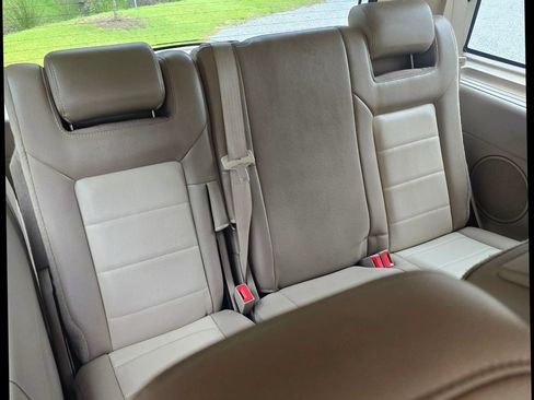 Used 2006 Ford Expedition Eddie Bauer RWD image 9