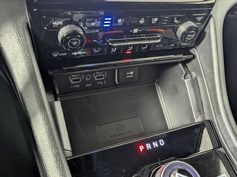 New 2025 Jeep Grand Cherokee L Limited w/ Luxury Tech Group II image 23