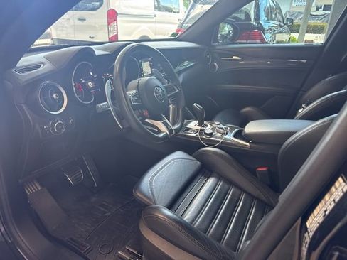Used 2022 Alfa Romeo Stelvio Quadrifoglio w/ Active Assist Plus Package image 5