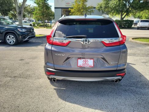 Used 2019 Honda CR-V Touring image 5