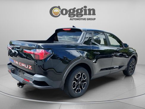 Used 2023 Hyundai Santa Cruz SEL image 5