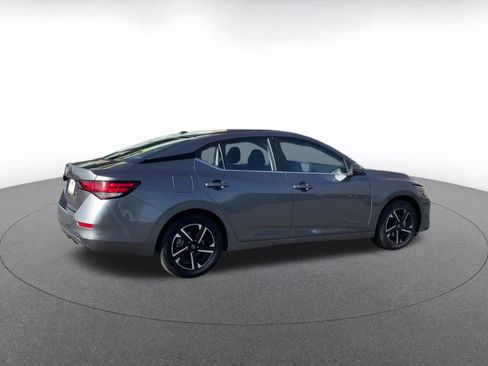 Used 2025 Nissan Sentra SV image 15