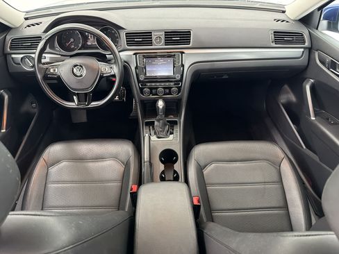 Used 2017 Volkswagen Passat 1.8T R-Line FWD image 15