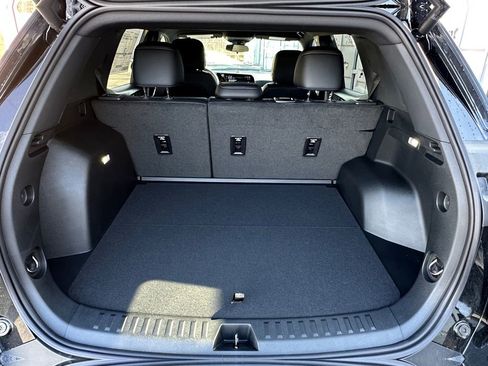 New 2026 Chevrolet Equinox LT w/ Convenience Package II image 24