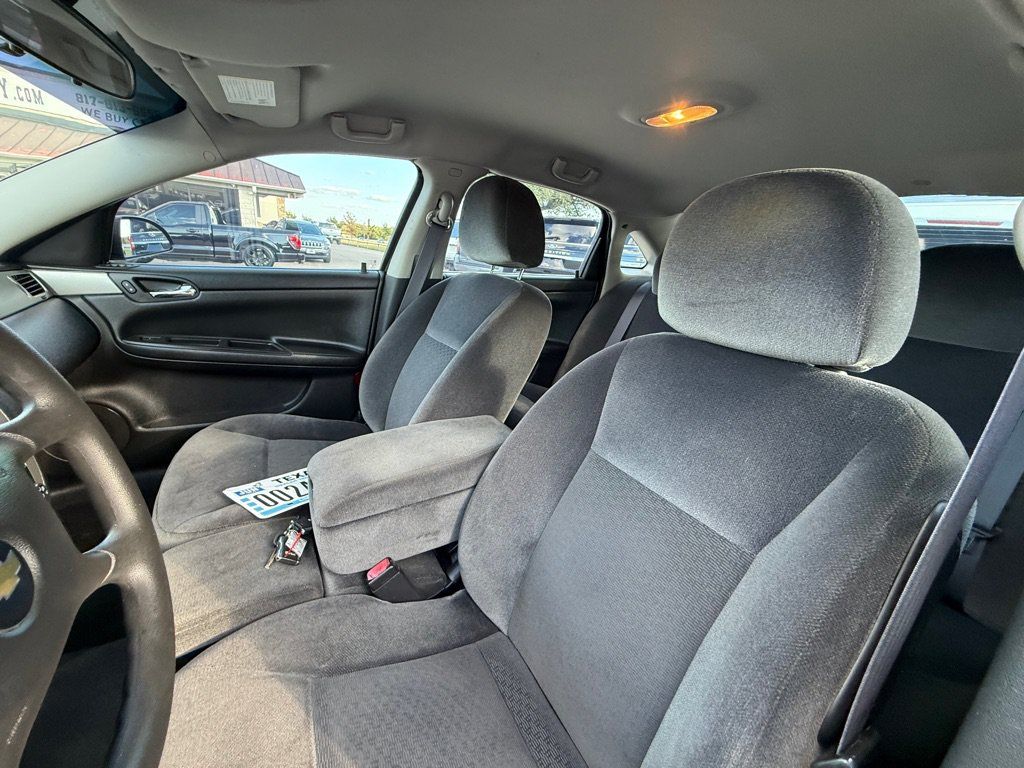Used 2015 Chevrolet Impala Police FWD image 16