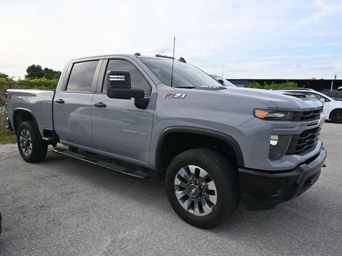 Used 2024 Chevrolet Silverado 2500 Custom w/ Custom Value Package AWD/4WD image 20