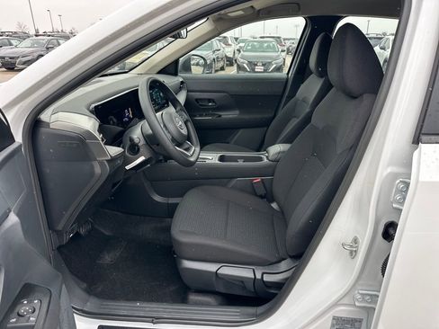 New 2026 Nissan Kicks S image 9