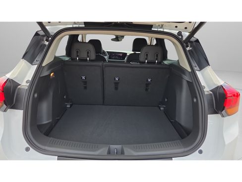 New 2026 Buick Encore GX Preferred w/ Advanced Technology Package FWD image 13