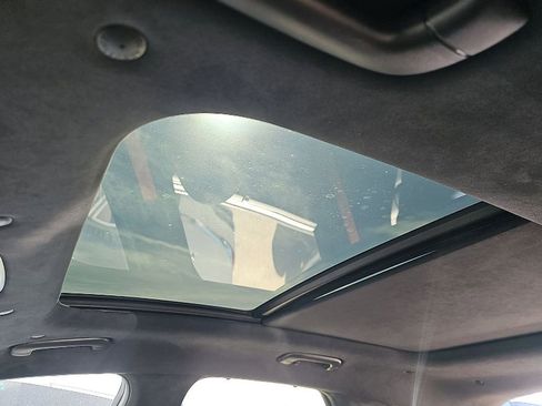 Used 2026 Genesis GV70 3.5T Sport Prestige image 10