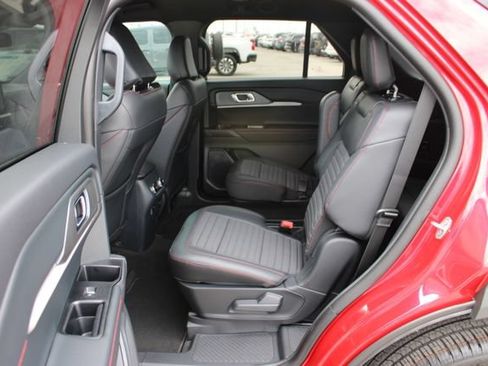 New 2026 Ford Explorer ST-Line w/ ST-Line Street Pack RWD image 9
