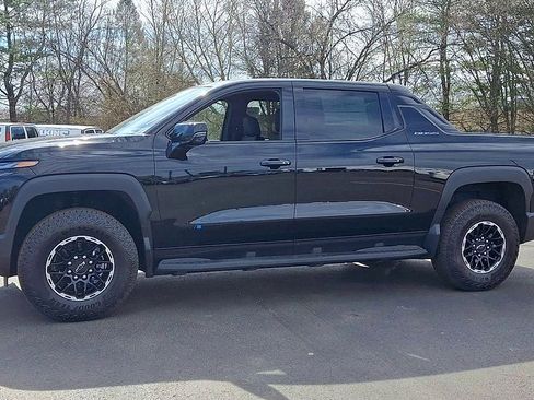 New 2026 Chevrolet Silverado EV Trail Boss image 7