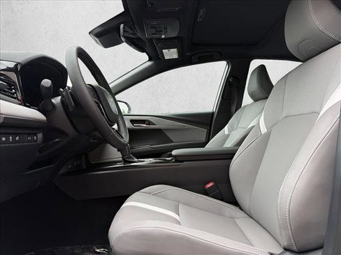 New 2026 Toyota Camry SE FWD image 11