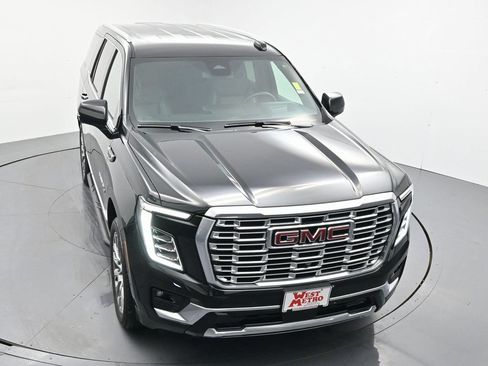 Used 2025 GMC Yukon Denali AWD/4WD image 6