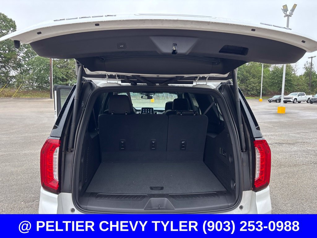 Used 2021 GMC Yukon XL SLT w/ SLT Premium Package RWD image 23