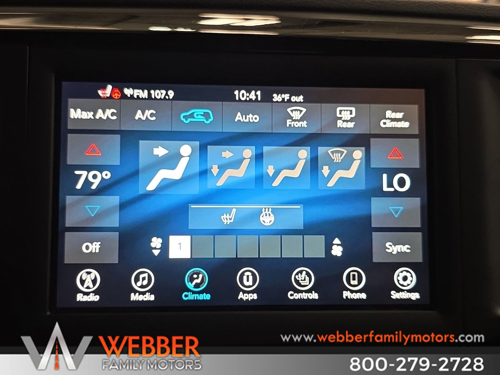 Used 2020 Chrysler Pacifica Touring-L FWD image 22