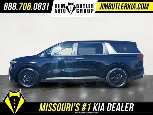 Used 2026 Kia Carnival FWD image 4