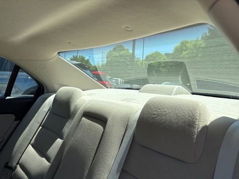 Used 2009 Ford Fusion SE FWD image 23