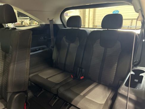 Used 2022 Kia Sorento LX image 24