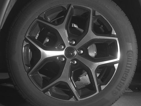 Used 2025 Jeep Compass Limited image 14