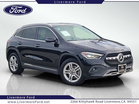 Used 2021 Mercedes-Benz GLA 250 4MATIC image 1