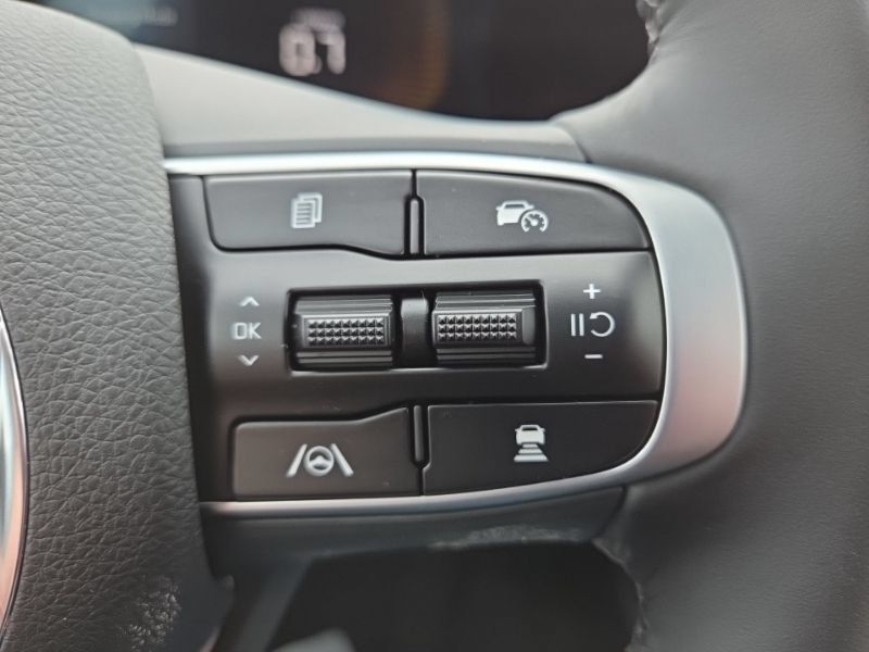 New 2026 Kia K5 GT-Line w/ GT-Line Premium Package FWD image 31