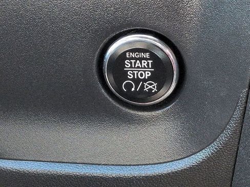 Used 2013 Dodge Challenger R/T w/ Electronics Convenience Group RWD image 15