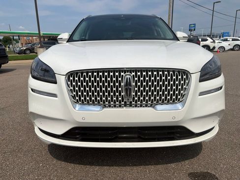 Used 2022 Lincoln Corsair Reserve w/ Equipment Group 201A AWD/4WD image 3