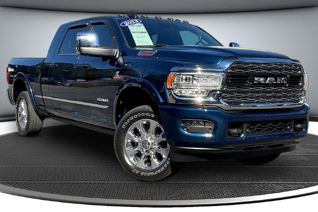 Used 2023 RAM 2500 Limited AWD/4WD image 3