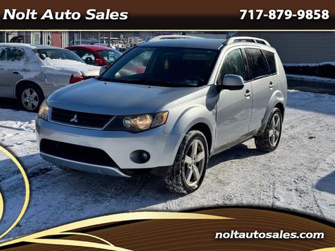 Used 2007 Mitsubishi Outlander XLS image 1