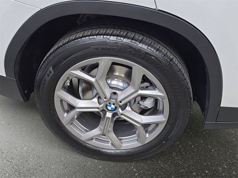 Used 2022 BMW X3 xDrive30i w/ Premium Package 2 image 33