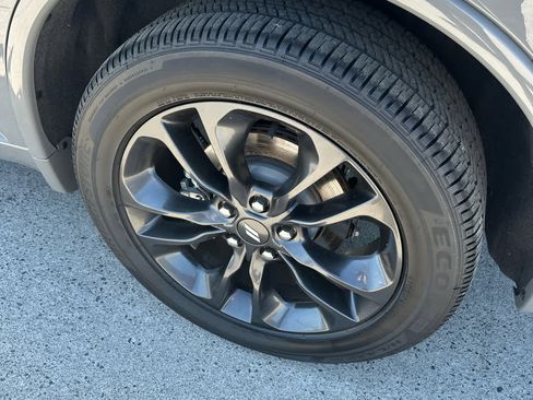 Used 2024 Dodge Durango R/T w/ Blacktop Package image 10