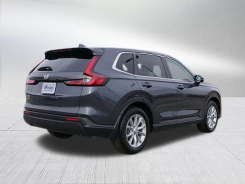 Certified 2025 Honda CR-V EX image 3