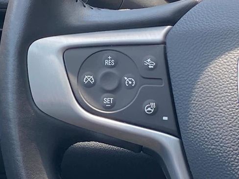 Used 2022 GMC Terrain SLT w/ Infotainment Package II image 8