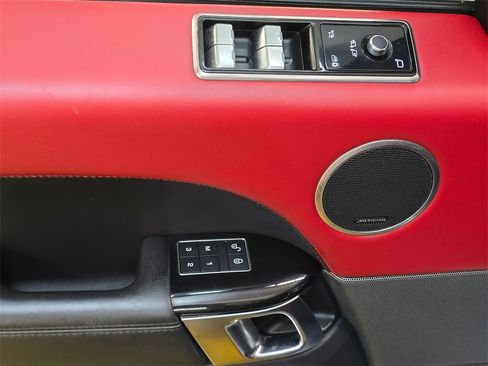 Used 2019 Land Rover Range Rover Sport HSE Dynamic image 23