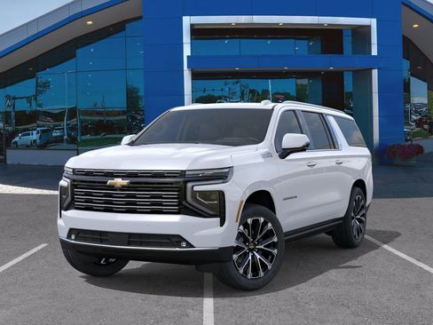 New 2026 Chevrolet Suburban High Country image 30
