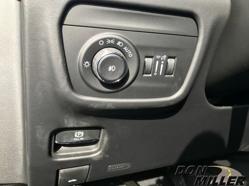 New 2026 Jeep Grand Cherokee L Summit image 16