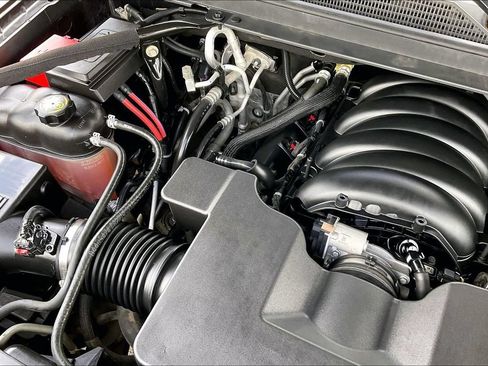 Used 2020 GMC Yukon Denali w/ Denali Ultimate Package RWD image 32
