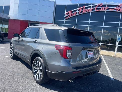 Used 2023 Ford Explorer ST-Line w/ Class IV Trailer Tow Package AWD/4WD image 4