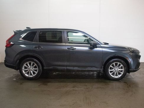 Used 2024 Honda CR-V EX-L image 3