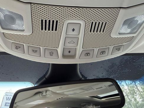 Used 2019 Ford Edge SEL w/ Equipment Group 201A AWD/4WD image 19