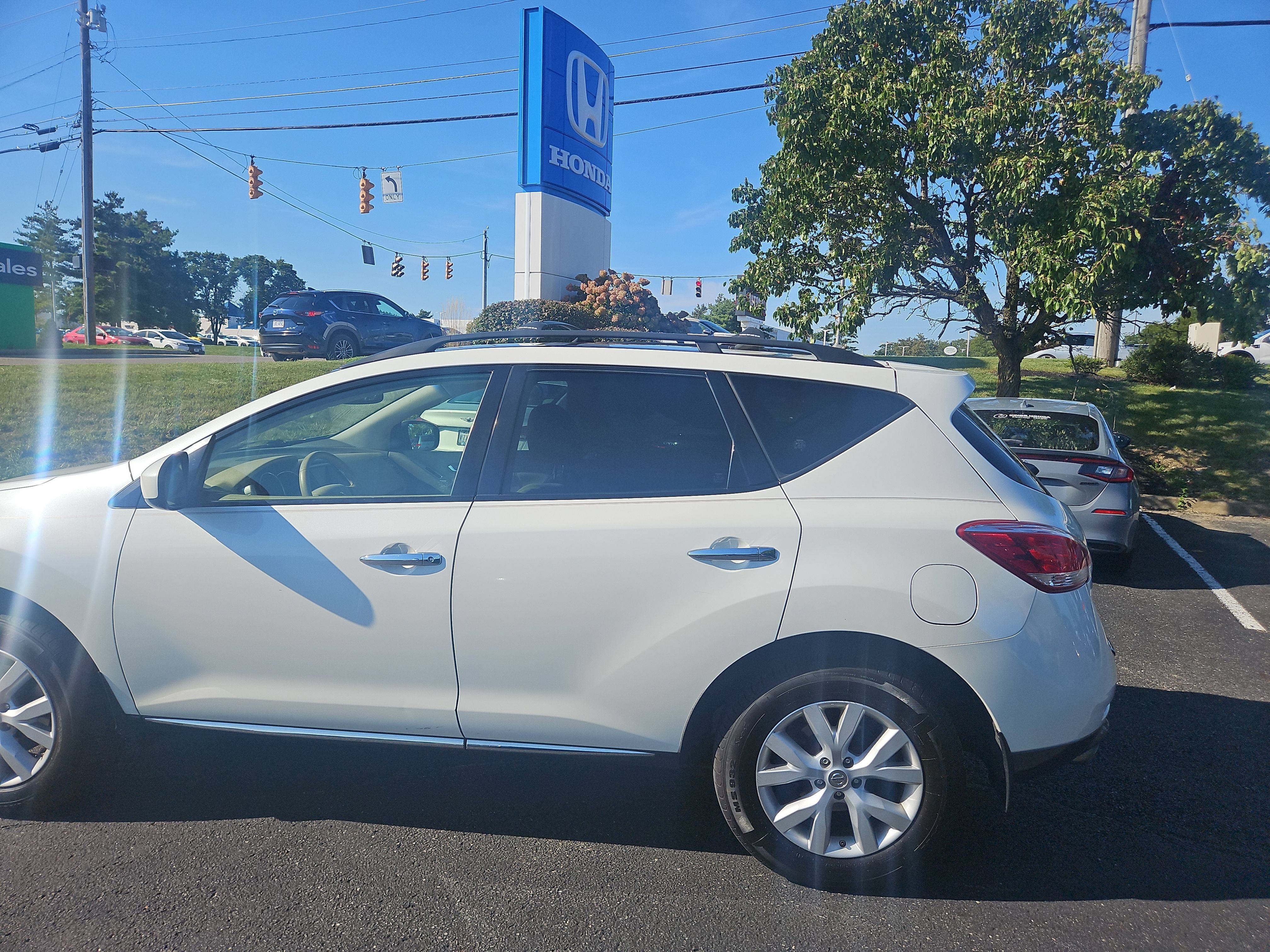 Used 2012 Nissan Murano SL FWD image 11