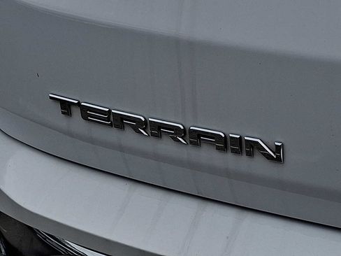 Used 2020 GMC Terrain Denali w/ Denali Premium Package AWD/4WD image 30